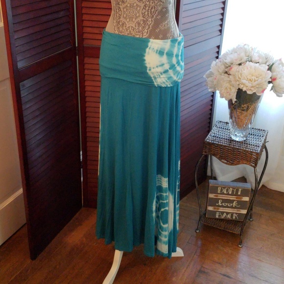 INC Maxi Skirt - Picture 2 of 4